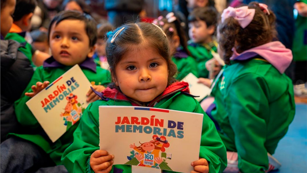 Jardín de Memorias: Sé parte de la exposición ciudadana que conmemora los 160 años de la Educación Parvularia Pública en Chile